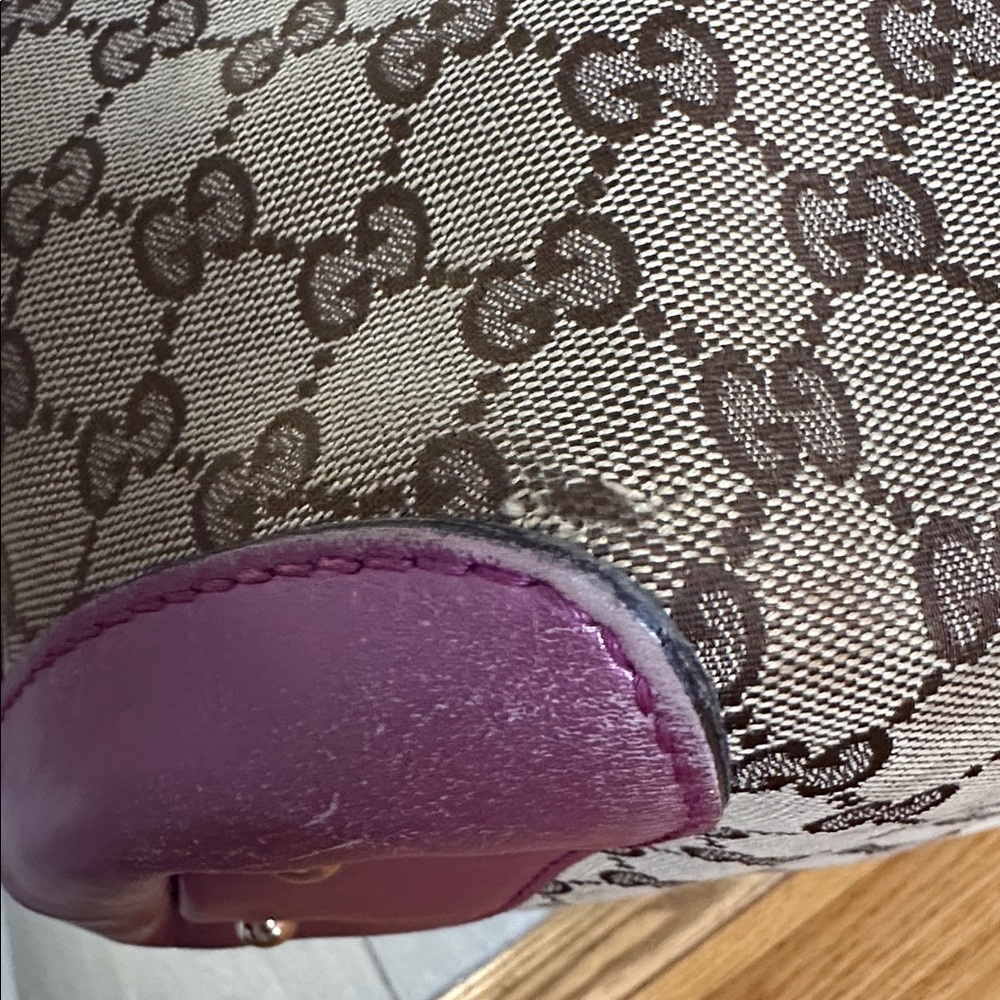Authentic Gucci Bag - Picture 14 of 15